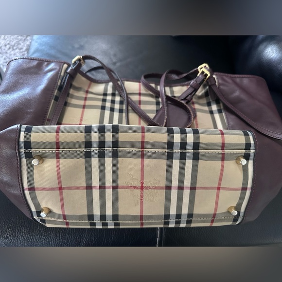 Authentic Burberry canterbury tote bag - Picture 3 of 14